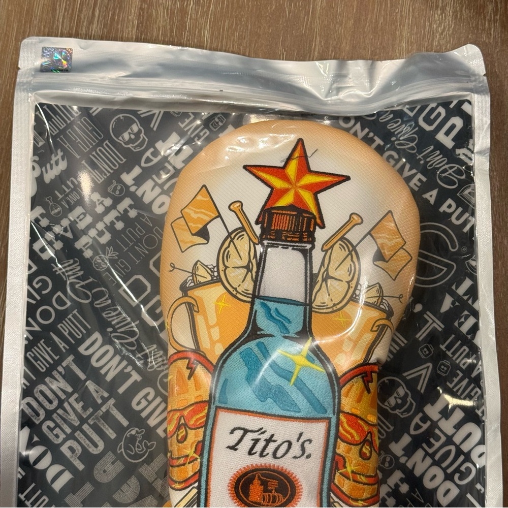 SWAG Golf Tito’s Handmade Vodka Golf Driver Headcover LimitedEdition SEALED NWT - Picture 2 of 8